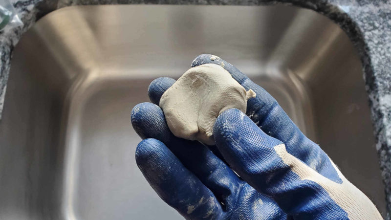 Everything You Need to Know About Plumber’s Putty © HouseHow.com