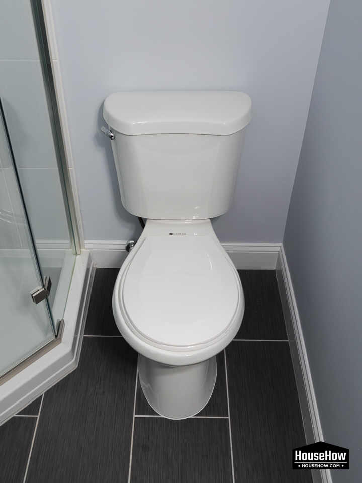 No, you don't I need a plumber to replace a toilet © HouseHow.com