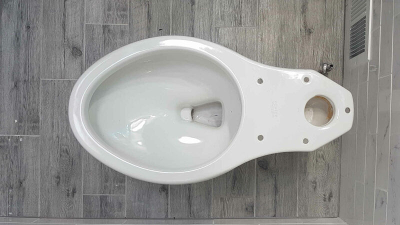 How Long After Installing a Toilet Can You Use It © HouseHow.com